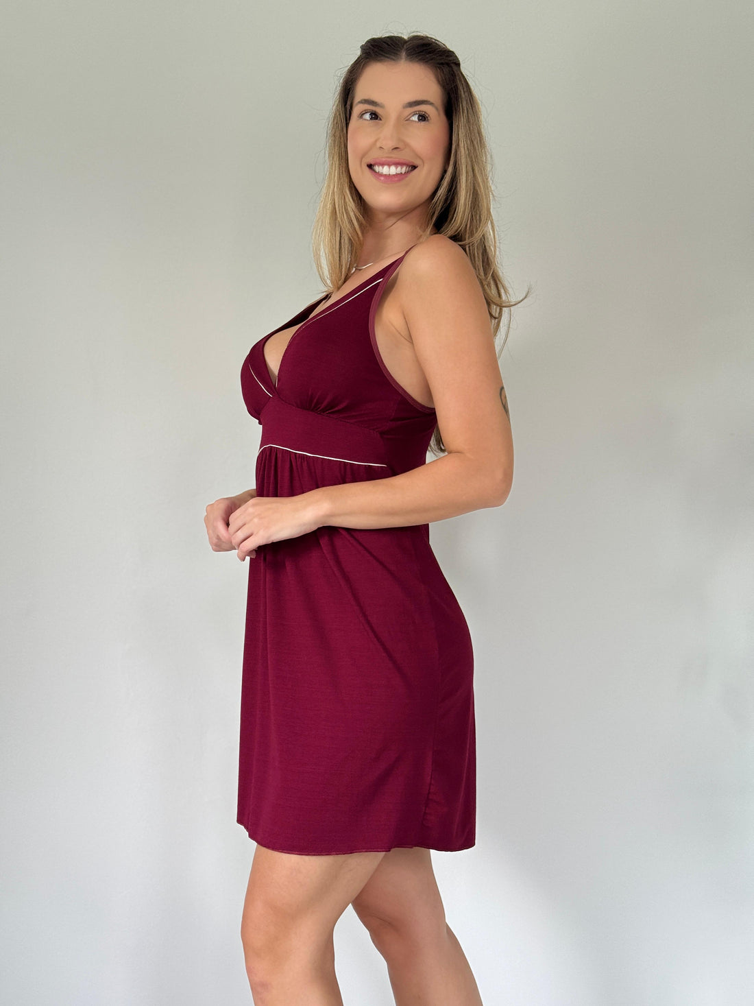 Camisola Lia em Viscose com Listras em Vivo