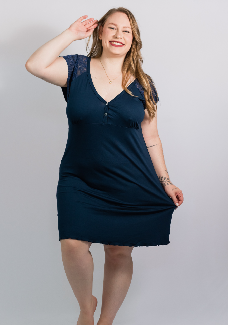 Camisola Plus Size em Viscose com Abertura Frontal com Botões - Marinho - Rosativa